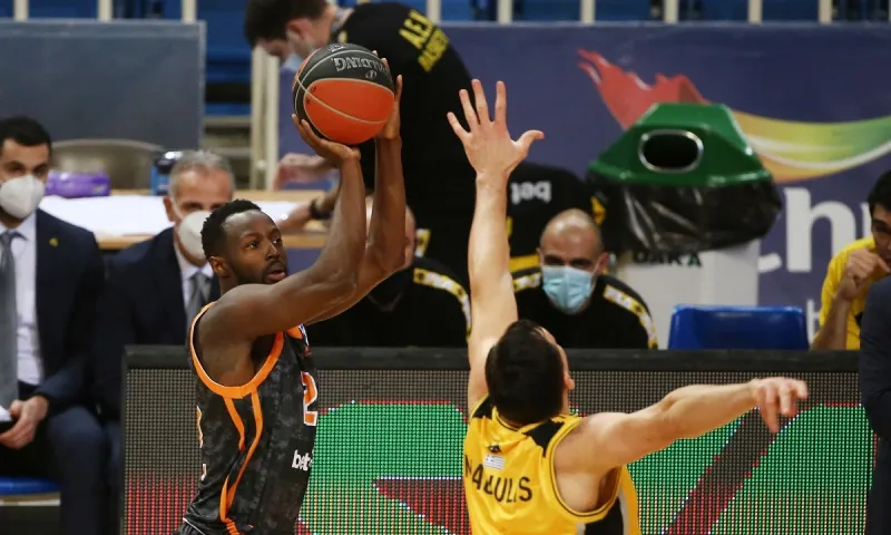 Τζέριαν Γκραντ: Ο game changer του Προμηθέα (Vid)
