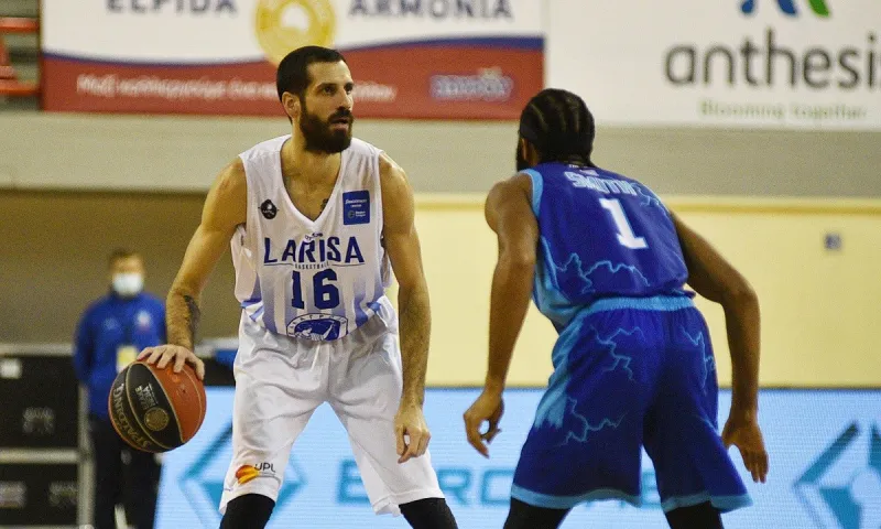 Ιωνικός Νικαίας- Λάρισα: Με τη γλώσσα των αριθμών