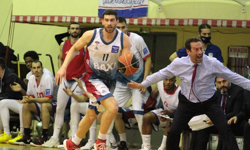 Μεσολόγγι- Λάρισα 79-77: Χατζηνικόλας… Survivor