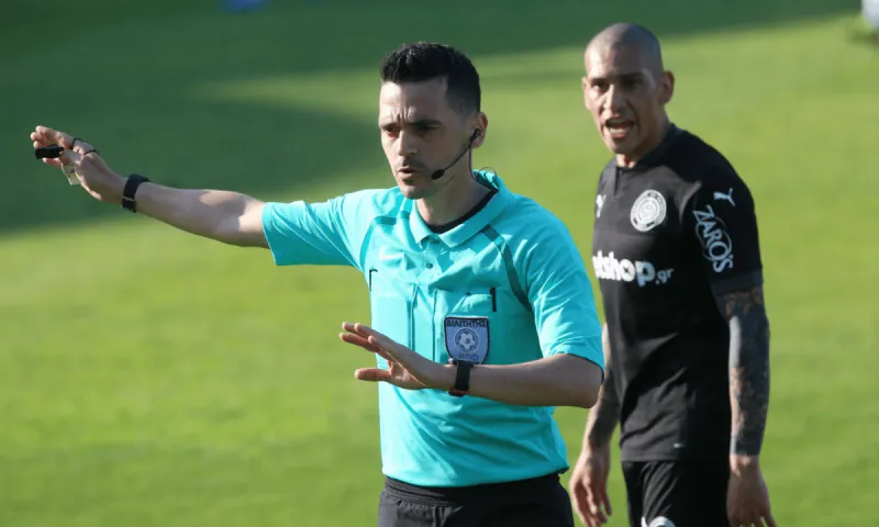 Super League 2: Γκορτσίλας στο Λεβαδειακός - Ιωνικός!
