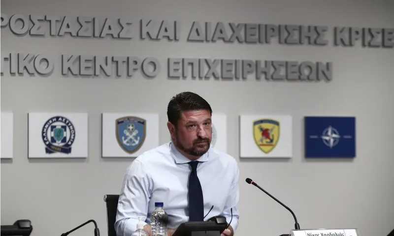Εμπρηστικές επιθέσεις στα καταστήματα της γυναίκας του Νίκου Χαρδαλιά