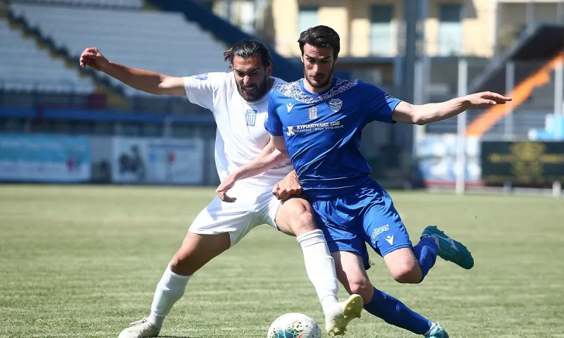 Football League - «Μαγειρείο» για τη μάχη του υποβιβασμού: Στο... στόχαστρο ιστορική ομάδα