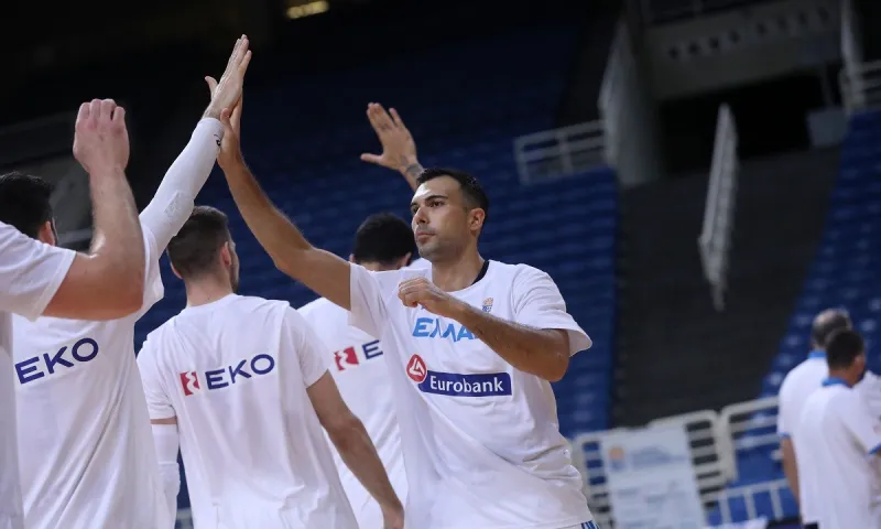 Εθνική: Έγινε... 100στάρης ο Σλούκας