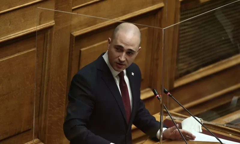 Ο Κωνσταντίνος Μπογδάνος έχει σκαραβαίο του 1963