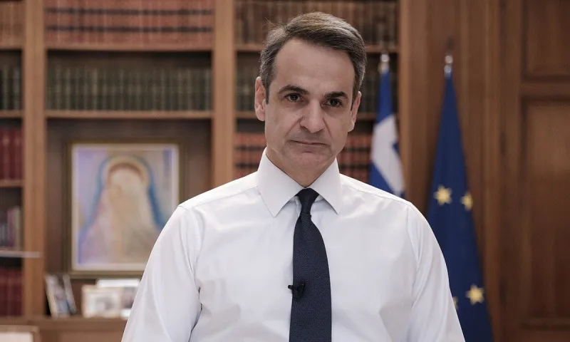 Φωτιά Βαρυμπόμπη: Οργή στο Twitter για τον Κυριάκο Μητσοτάκη - Στα τρεντς υβριστικά μηνύματα για τον πρωθυπουργό