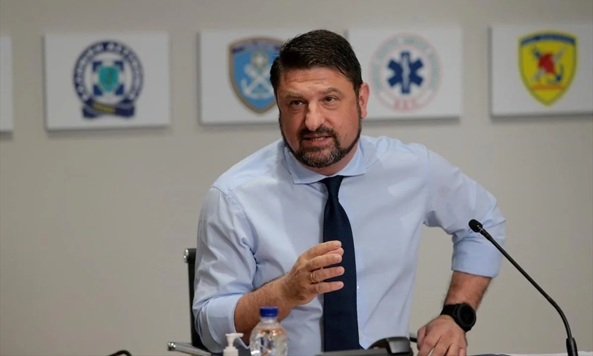 Φωτιά Βαρυμπόμπη: Ο Χαρδαλιάς σε έκτακτη ενημέρωση στις 21:00