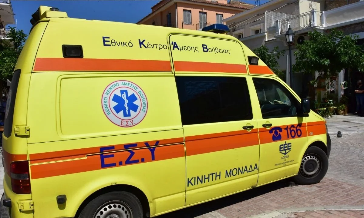 Ξάνθη: Δεκάχρονη παρασύρθηκε από αυτοκίνητο την ώρα που κατέβαινε από το λεωφορείο!