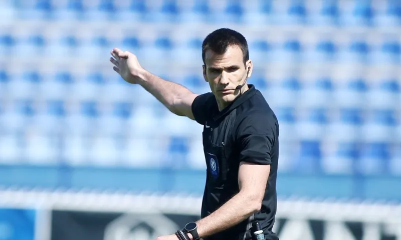 Super League 1: Αυτοί είναι οι διαιτητές που θα σφυρίξουν τα παιχνίδια της 2ης αγωνιστικής