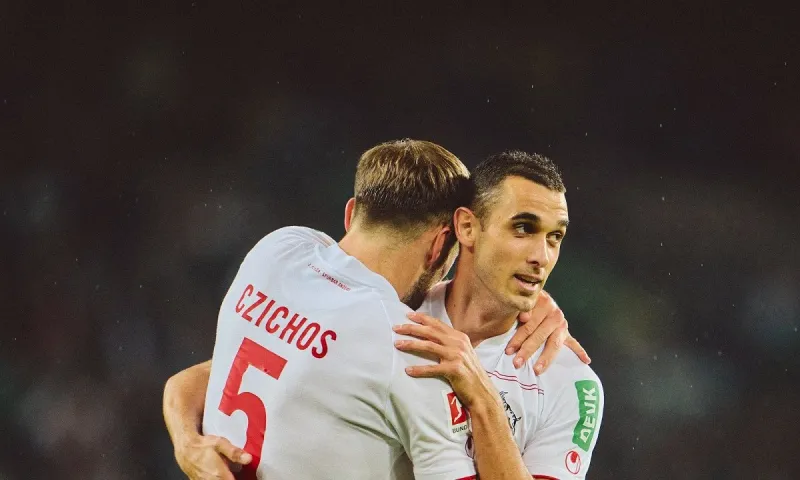 Κολωνία - Γκρόιτερ Φιρτ 3-1: Επιστροφή στις νίκες με ανατροπή