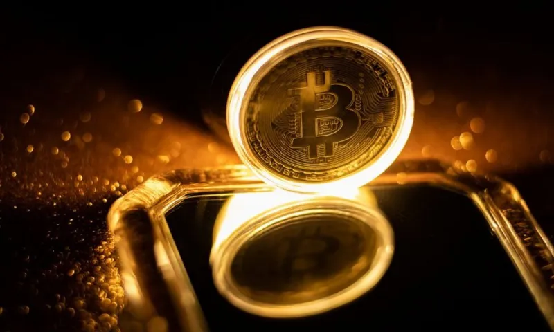 Bitcoin: «Πέταξε» το μεγαλύτερο κρυπτονόμισμα - Πέτυχε υψηλό 5μήνου!