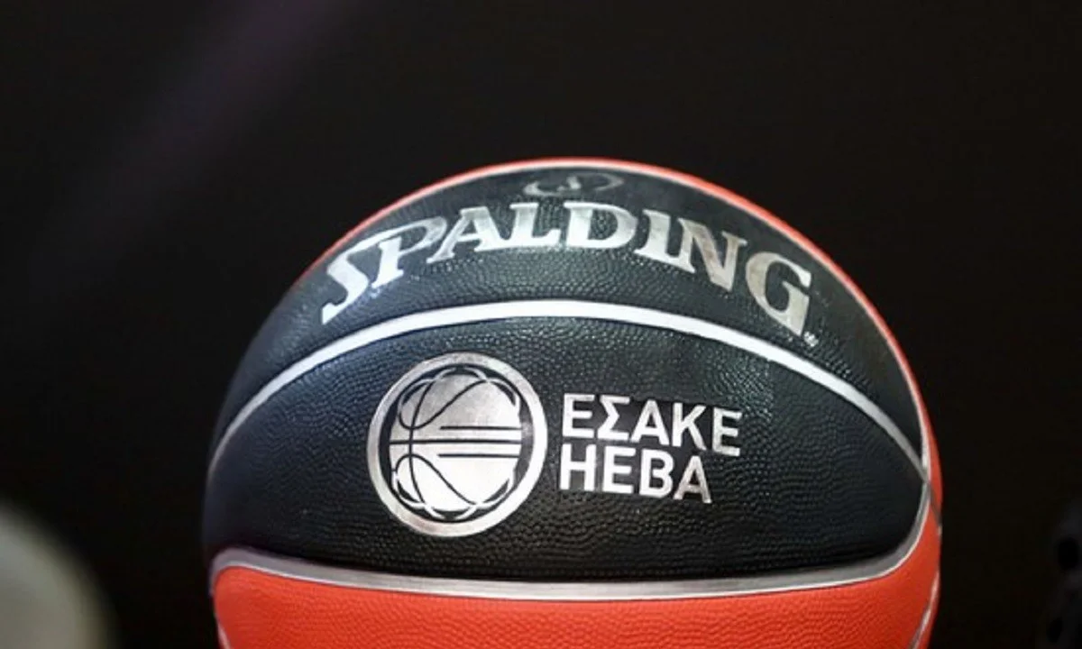 ΕΣΑΚΕ Η νίκη του Περιστερίου επί της Λάρισας στον επαναληπτικό αγώνα για την 8η αγωνιστική της Basket League,  ξεκαθάρισε τα πρώτα δύο ζευγάρια στην πρώτη φάση των πλέι οφ.