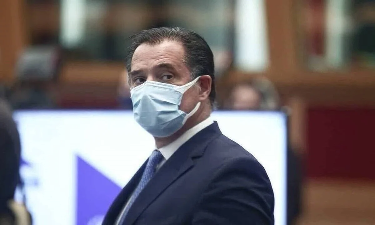 Ο Άδωνις Γεωργιάδης μιλώντας στον ΣΚΑΪ, παραδέχθηκε πως τις αποφάσεις για τα μέτρα κατά της πανδημίας τις παίρνει η κυβέρνηση και όχι οι ειδικοί που απλά υπάρχουν για να... «λένε τη γνώμη» τους!