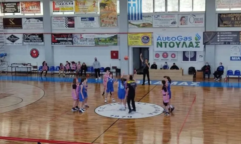Ρατσιστικό επεισόδιο σε αγώνα κορασίδων και συγγνώμη