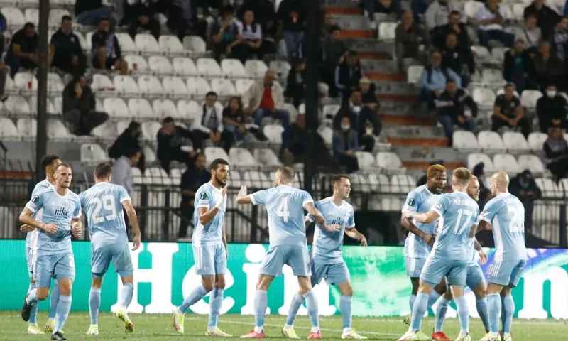 Στα άκρα η Σλόβαν - Επιστολή στον Πρωθυπουργό για το κεκλεισμένων με ΠΑΟΚ!