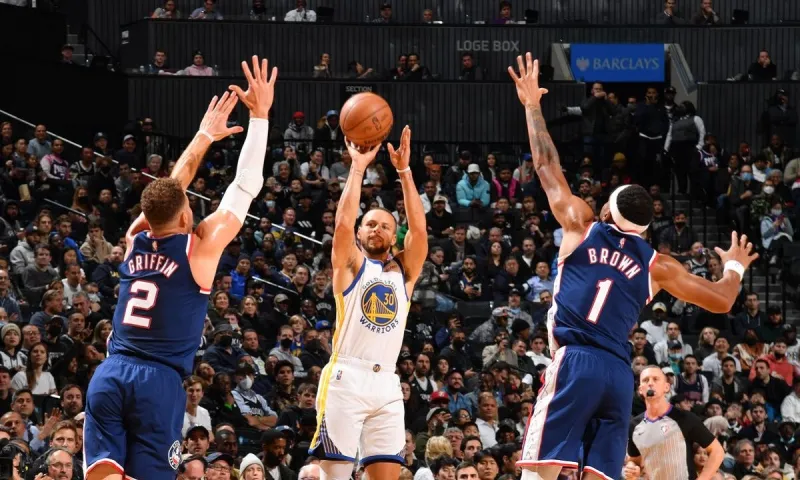NBA: Οι αγώνες prime time που ξεχωρίζουν αυτό το Σαββατοκύριακο