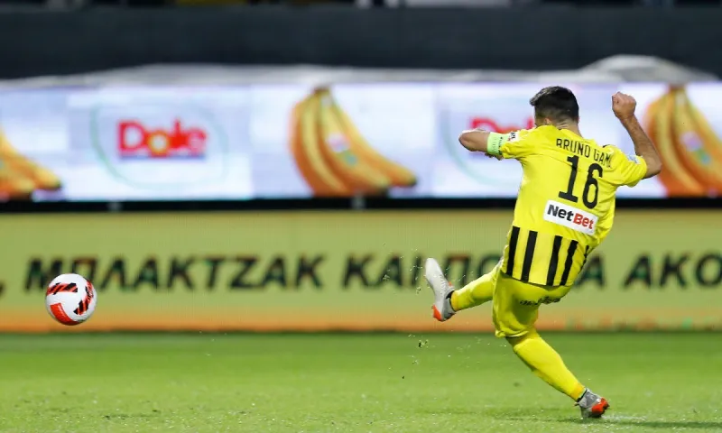 Άρης - ΟΦΗ 3-1: Προβάδισμα με δύο πέναλτι και γκολάρα Ιτούρμπε! (vids)