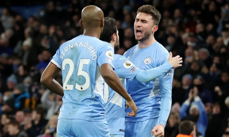 Premier League: Σόου η Σίτι, νίκησαν Άρσεναλ και Τότεναμ
