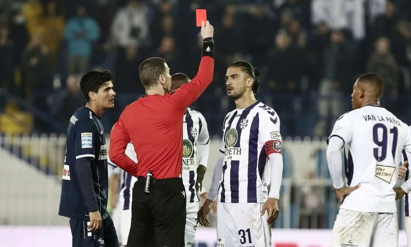Απόλλων Σμύρνης: Ο Λισγάρας κρίνει του δεύτερου στόπερ