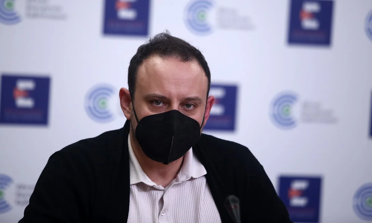Το μέλος της Επιτροπής Εμπειρογνωμόνων, Γκίκας Μαγιορκίνης ακόμη και τα μοριακά τεστ είναι πιθανό να μην διαγνώσει ότι κάποιος έχει κορονοϊό.