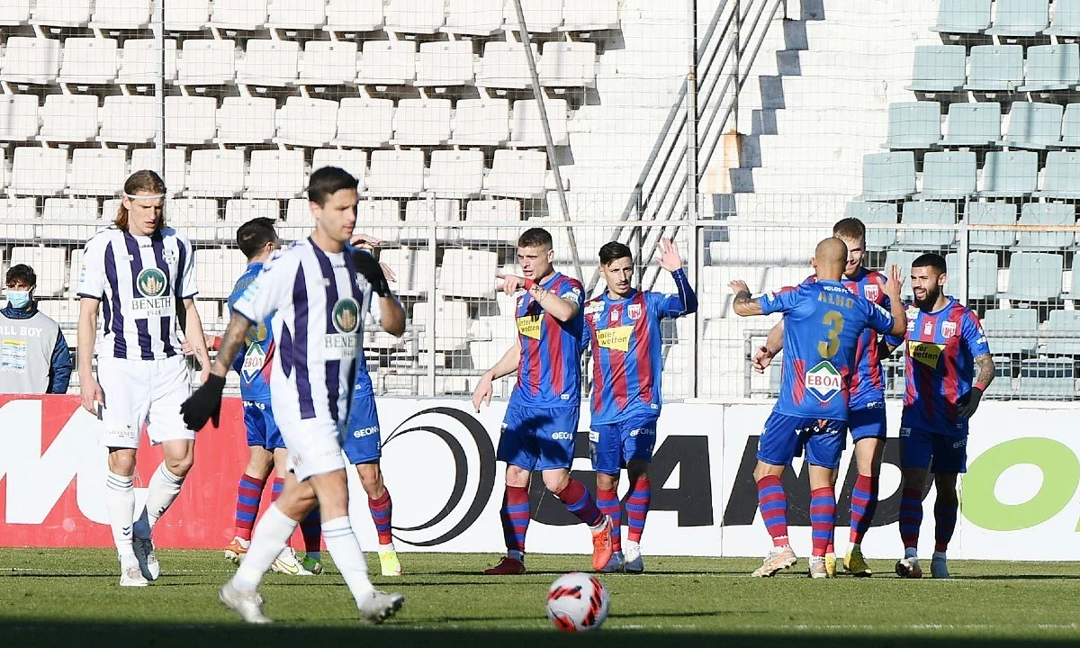 Βαθμολογία Super League: Aμετάβλητη η κατάσταση στην ουρά της βαθμολογίας, μετά το εξ αναβολής παιχνίδι της 15ης αγωνιστικής.