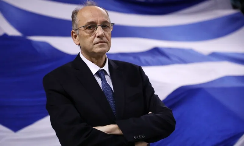 Ο Βαγγέλης Λιόλιος πανηγυρίζει με τους παίκτες στ' αποδυτήρια (Vid)