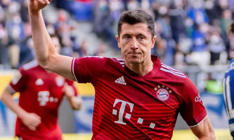 Bundesliga: Δεύτερη σερί γκέλα για Μπάγερν - Στο παιχνίδι του τίτλου η Ντόρτμουντ;