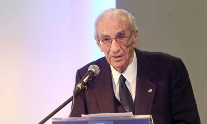 Γιάννης Σγουρός: Το «αντίο» του στον Πέτρο Λινάρδο
