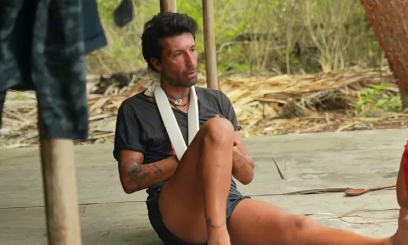 Survivor 9/4: Έξω φρενών ο Εμμανουήλ - «Φάε την καρύδα σου και μη μιλάς»