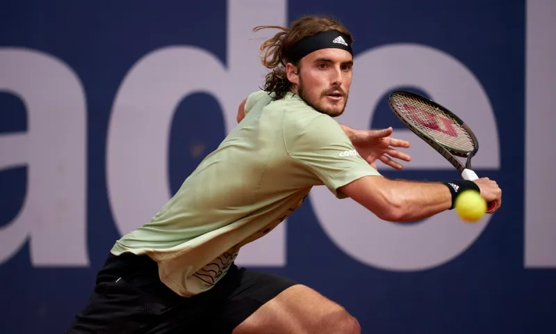 Τσιτσιπάς: Εκτός ημιτελικών του «Barcelona Open» από τον κακό του δαίμονα Αλκαράθ