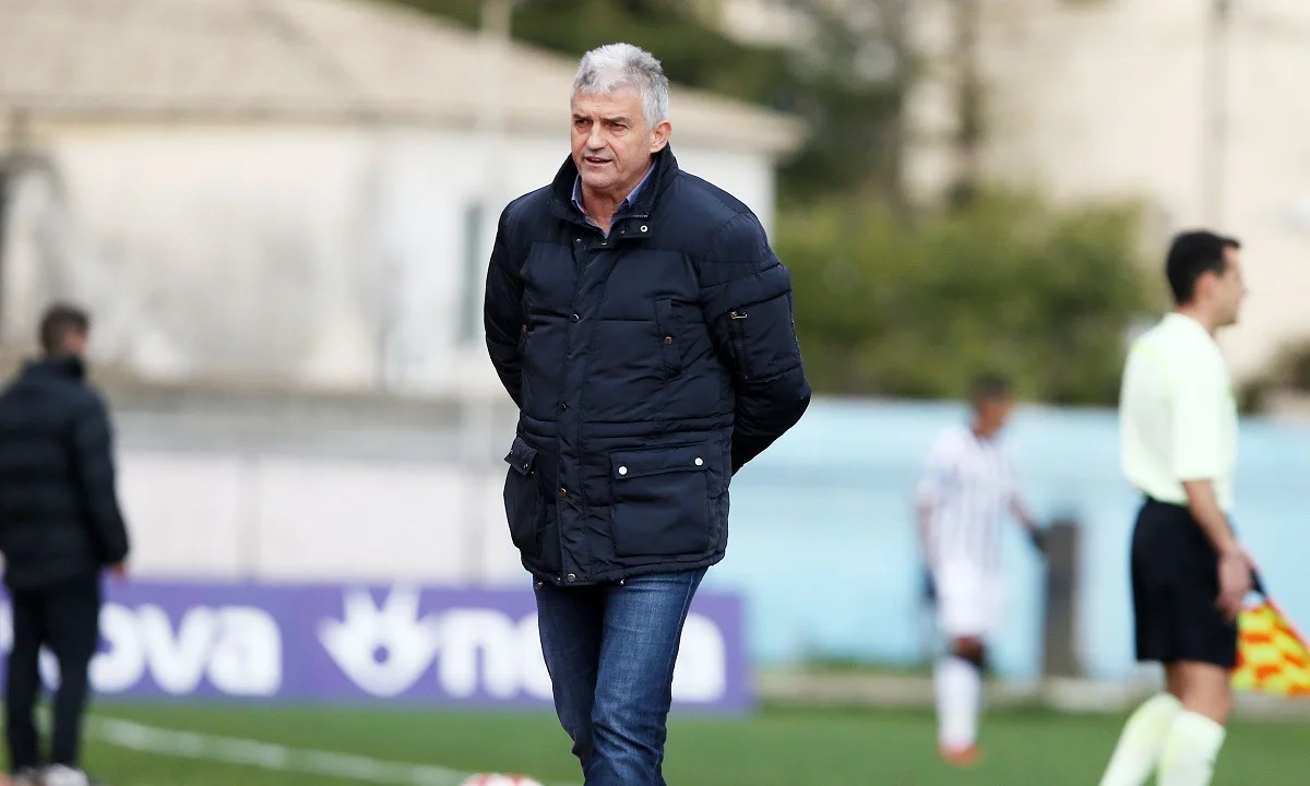Super League 2 νέα 26/4: Οι ημερομηνίες των μπαράζ. Με ποια ομάδα μιλάει ο Τσιώλης. Ποια ομάδα δεν κατεβαίνει την 33η αγωνιστική!