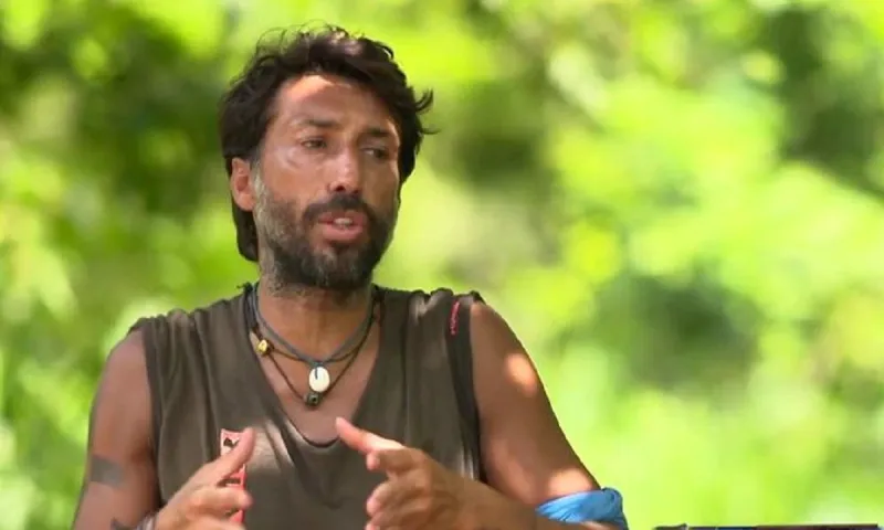 Survivor 4/5: Ο Εμμανουήλ έβγαλε τα άπλυτα του Άρη στη φόρα - «Τα έμαθε όλα!»