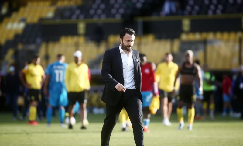 Άρης: Το «καφενείο» πριν την αδειοδότηση, η «ευαισθησία» με Οριόλ και το έγγραφο για Παλαθουέλος!