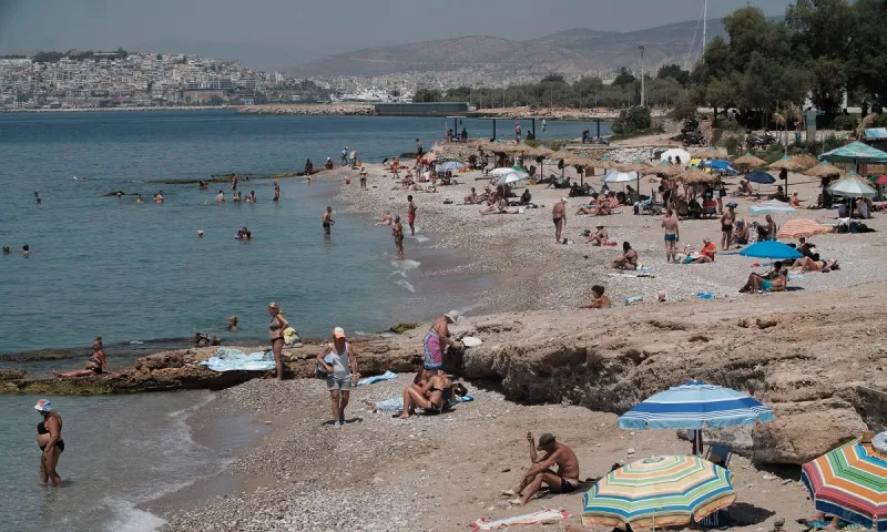 Καιρός (29/7): Οι καταιγίδες περιορίζονται – Η ηλιοφάνεια επιστρέφει