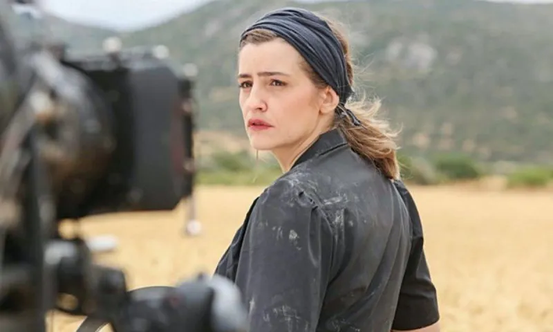 Μαρία Κίτσου: Το συγκινητικό αντίο στις Άγριες Μέλισσες και την Ελένη Σταμίρη - «Δεν τελειώνει το παραμύθι»