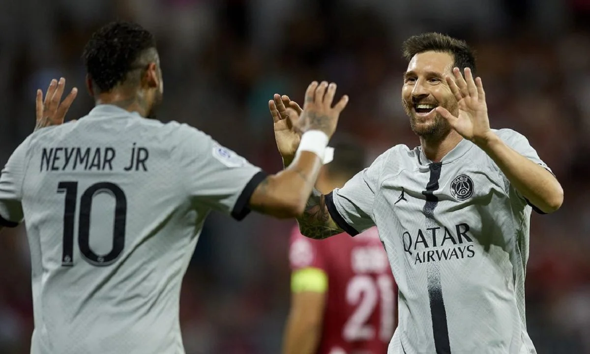 Ligue 1: Με «πεντάρα» ξεκίνησε τις υποχρεώσεις της η Παρί στη Ligue 1 στην έδρα της Κλερμόν (0-5), αλλά το μεγάλο ερώτημα παραμένει