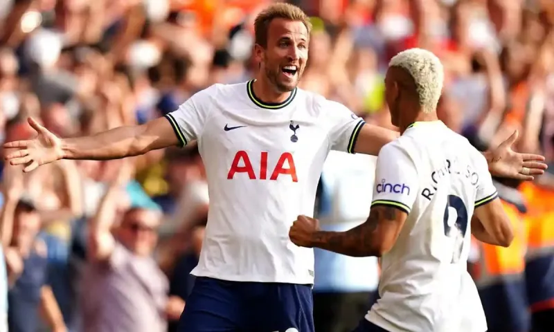 Premier League: Έχασε από την Τότεναμ η Νότιγχαμ Φόρεστ, πρώτο τρίποντο η Γουέστ Χαμ