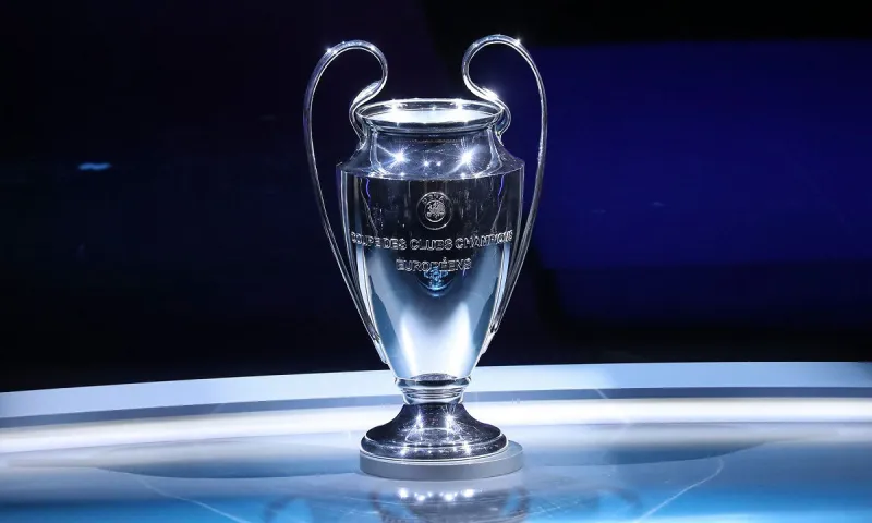 Το Champions League έρχεται με τις καλύτερες αποδόσεις που προσφέρθηκαν ποτέ από το ΠΑΜΕ ΣΤΟΙΧΗΜΑ στα καταστήματα ΟΠΑΠ