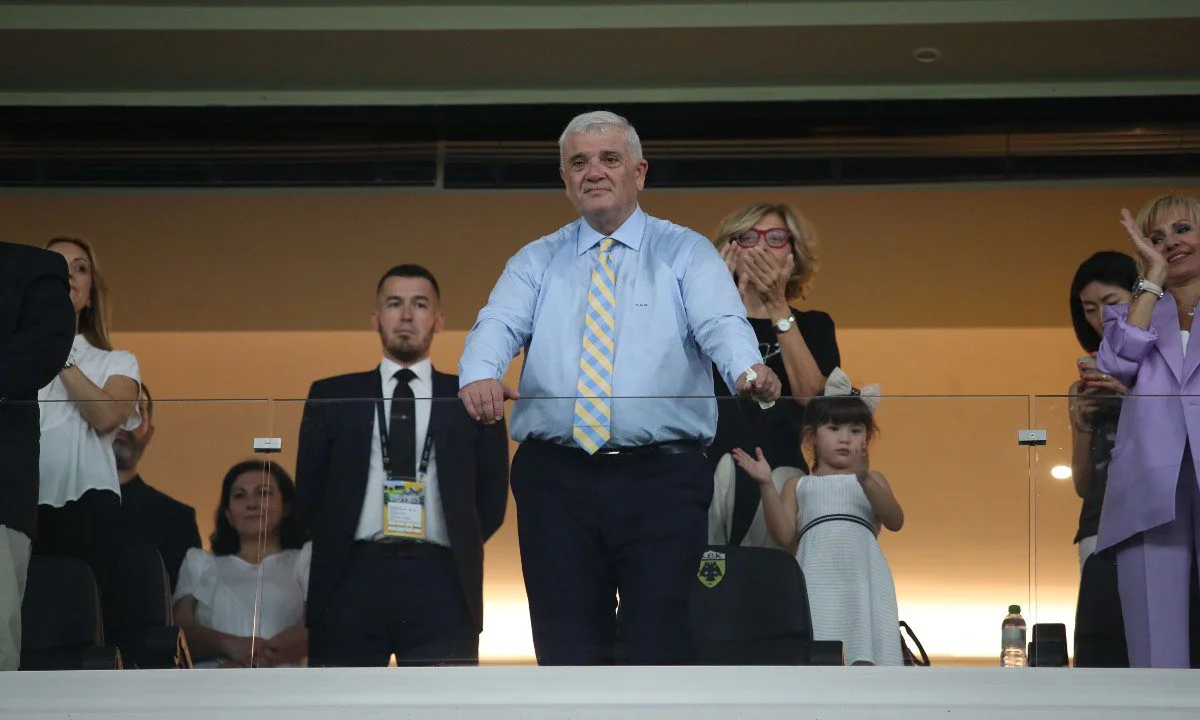 Δείτε βίντεο και φωτογραφίες από τα μεγαλοπρεπή εγκαίνια του νέου γηπέδου της ΑΕΚ - Πιο συγκινημένος από όλους ο Δημήτρης Μελισσανίδης.