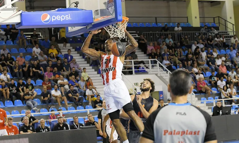 Ολυμπιακός- Προμηθέας Πάτρας 93-65: Φουλαριστός για τον πρώτο τίτλο (vids)