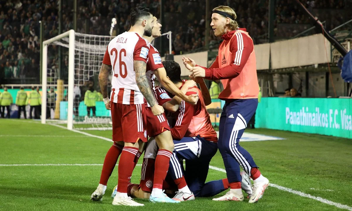 Ολυμπιακός; Ο Μίτσελ έδειξε πως ο Λάιντνερ είναι πιο μπροστά από τον Μαρσέλο και ετοιμάζει ροτέισον ενόψει ΑΕΚ.