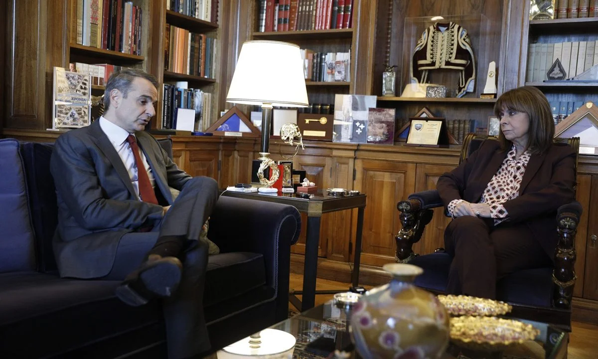 Ακόμα και τα Γλυπτά του Παρθενώνα χρησιμοποίησε ο Κυριάκος Μητσοτάκης για να δώσει λίγη ώθηση στην καταρρέουσα δημοφιλία του, ενόψει εκλογών.