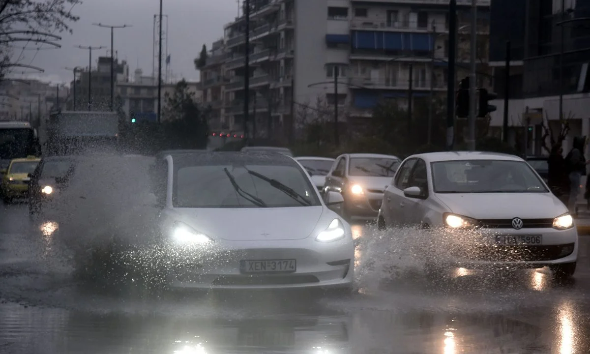 Άστατος θα είναι ο καιρός τη Δευτέρα (23/1) στις περισσότερες περιοχές της χώρας. Δείτε αναλυτικά την πρόβλεψη.