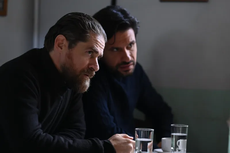 Σασμός επόμενα επεισόδια: Τέλος με μια σφαίρα στο κεφάλι - Δολοφονούν πασίγνωστο πρωταγωνιστή;