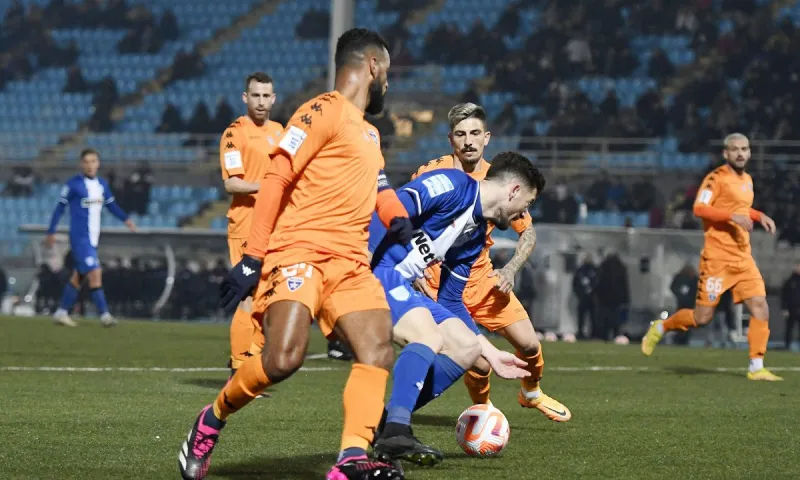 Βαθμολογία Super League: Πολύτιμος βαθμός για Ιωνικό, χαμένη ευκαιρία για ΠΑΣ Γιάννινα