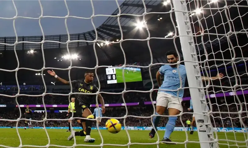 Premier League: Πλησίασαν την Άρσεναλ Γιουνάιτεντ και Σίτι