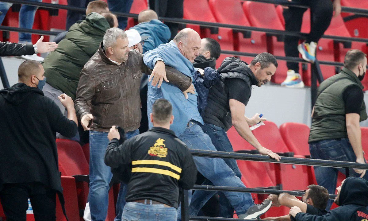 Διαιτησία: Και οι έξι ομάδες των play off ζητούν elite διαιτητές. Δύσκολο έως απίθανο να ικανοποιήσει το αίτημα τους η ΚΕΔ.