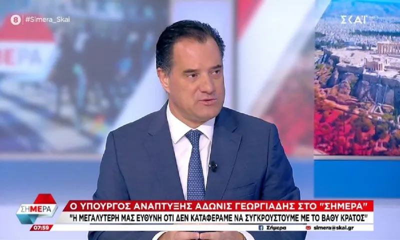 Επιμένει ο Άδωνις Γεωργιάδης για τα Τέμπη: «Ο ορισμός του ανθρώπινου λάθους, δεν ευθύνεται ο Καραμανλής, αλλά ο σταθμάρχης»