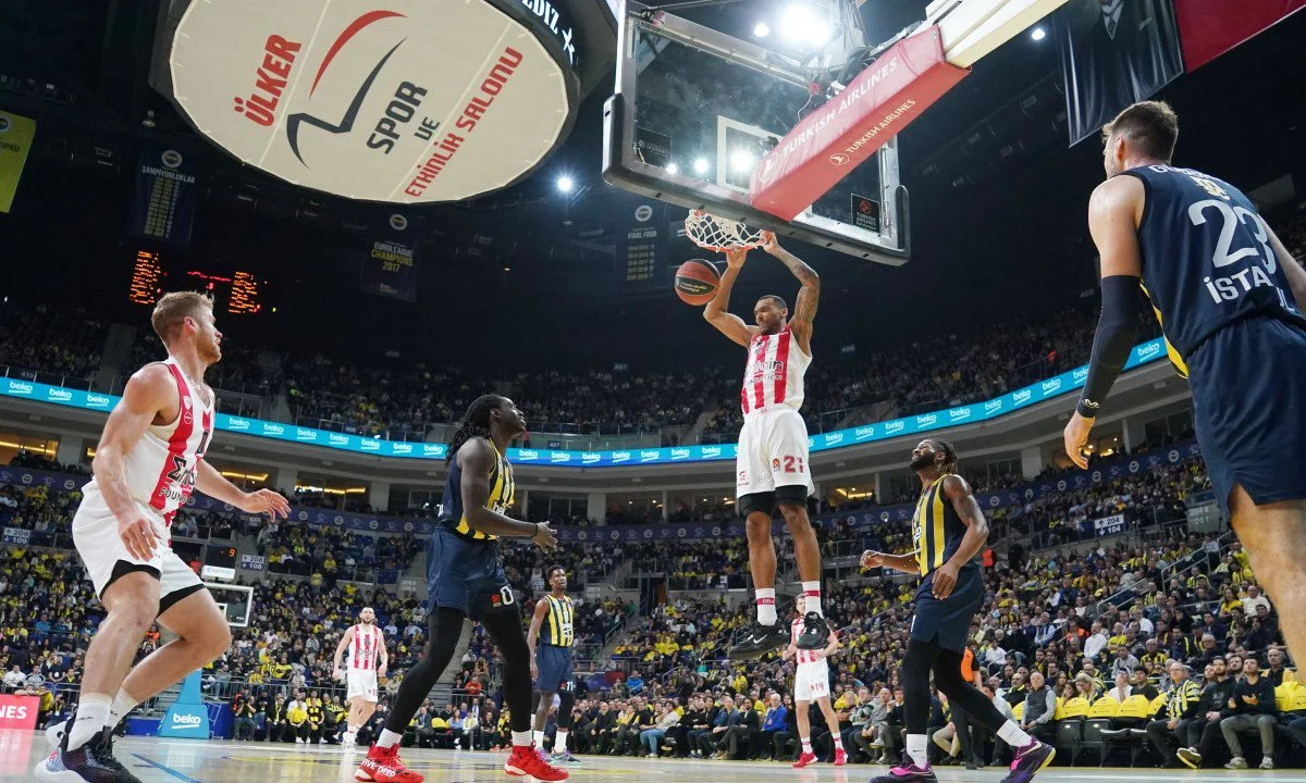 Μπορεί όταν παίρνεις την πρώτη θέση στη Euroleague να μην περιμένεις τη Φενερμπαχτσέ, αλλά δεν έχει μόνο άσχημα αυτό το αντάμωμα.