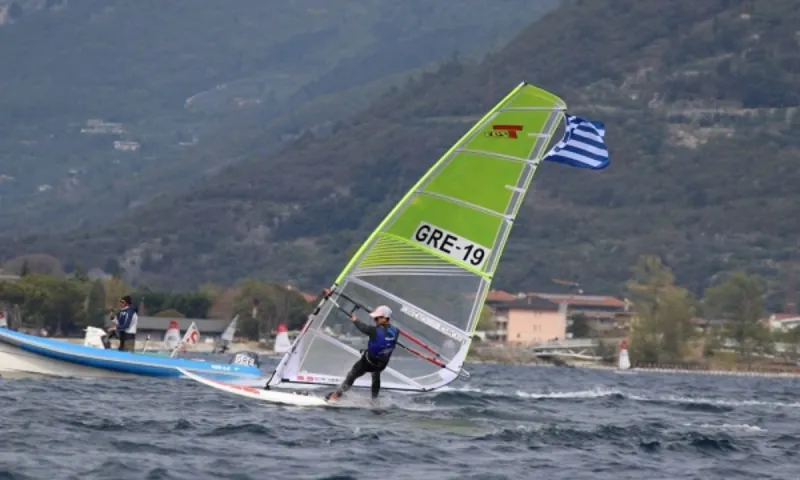 Θρίαμβος των Ελλήνων ιστιοπλόων στο Ευρωπαϊκό Πρωτάθλημα Techno 293 και 239 Plus του Τόρμπολε