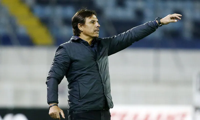 Super League παρασκήνια: Το «ψαλίδι» στον Κόλμαν, η πρόταση για Κάργα, η πρώτη κίνηση του Πανσερραϊκού και η επόμενη ομάδα του Βαλεριάνου.